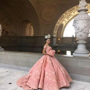 Meet your Posher, Kristell